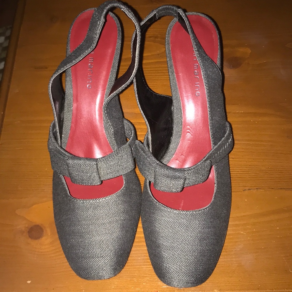 *SALE * Ann Marino Bow Detailed Heels